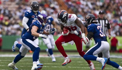 开云体育下载-福克斯末节狂飙19分，凯尔特人东决关键战碾压魔术