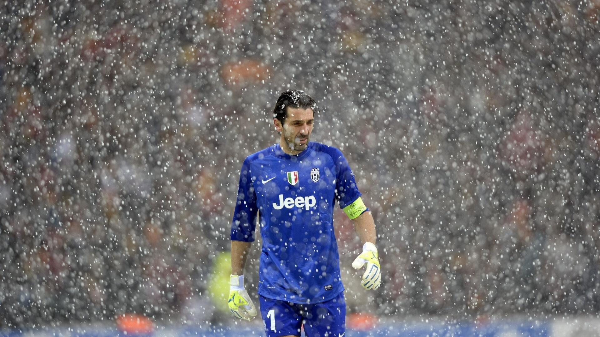 凯恩终成关键先生！巴西巅峰对决力克摩纳哥，战术博弈下的胜负手